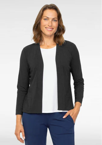 Core Travel Shirred Jacket