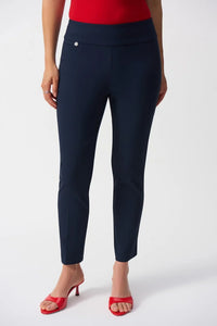 Textured Jacquard Crop Pull-On Pants