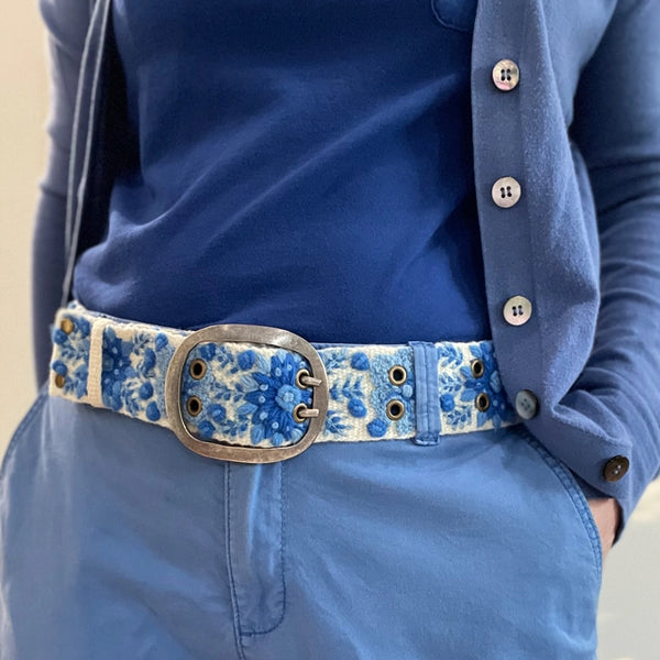 Floral Embroidered Belt